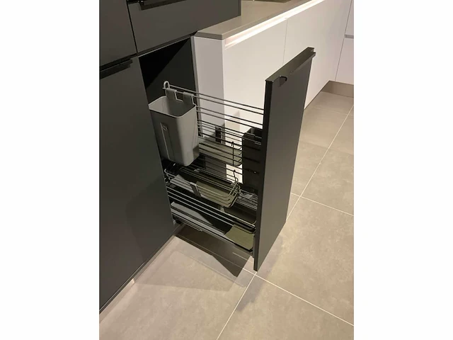 Schmidt evolution arcos supermat twin hoekopgestelde showroomkeuken - afbeelding 16 van  45