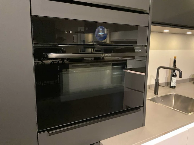 Schmidt evolution arcos supermat twin hoekopgestelde showroomkeuken - afbeelding 34 van  45