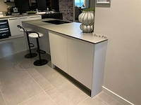 Schmidt evolution arcos supermat twin hoekopgestelde showroomkeuken - afbeelding 6 van  45