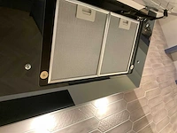 Schmidt evolution loft micron 21 eolis hoekopgestelde showroomkeuken - afbeelding 22 van  32