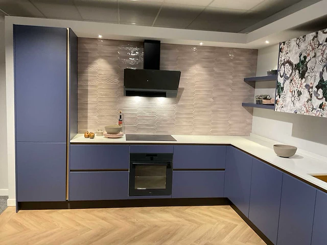 Schmidt evolution loft micron 21 eolis hoekopgestelde showroomkeuken - afbeelding 5 van  32