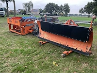 Schmidt mf 2.4 sneeuwploeg + kipper weisser strooimachine - afbeelding 14 van  20
