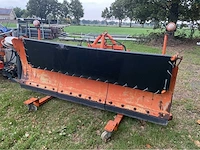 Schmidt mf 2.4 sneeuwploeg + kipper weisser strooimachine - afbeelding 15 van  20