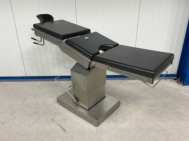 Schmitz - medi-matic 125 - mechanische operatietafel - afbeelding 2 van  6