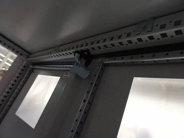 Schneider - spacial nsygpsfmod60l - schakelkast - afbeelding 11 van  11