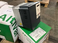 Schneider altivar atv312hu40s6 frequentieregelaar - afbeelding 3 van  6