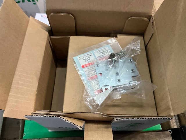 Schneider atv312h018m2b frequentieregelaar (2x) - afbeelding 6 van  6