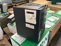 Schneider atv312hu75s6 frequentieregelaar - afbeelding 1 van  8