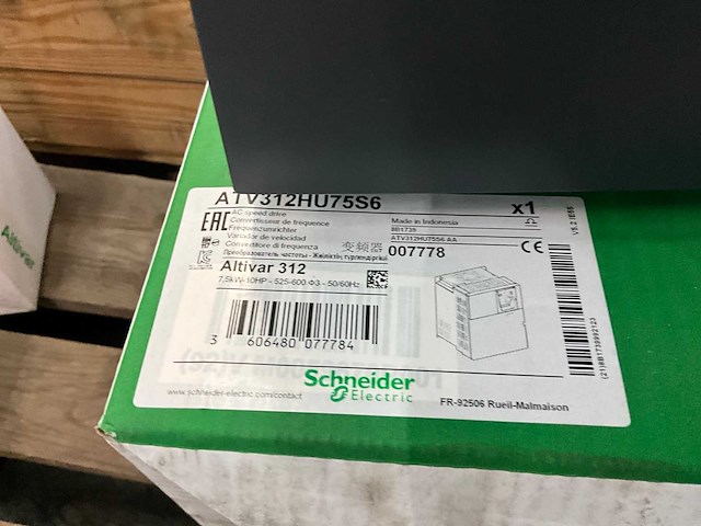 Schneider atv312hu75s6 frequentieregelaar - afbeelding 7 van  8