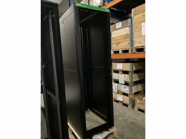 Schneider electric apc easyrack-serverkast - afbeelding 1 van  4