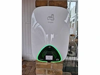 Schneider electric evlink home t2 ev laadstation/wallbox - afbeelding 2 van  6