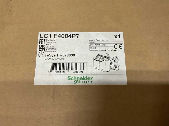 Schneider electric tesys f lc1 f4004p7 4-polige contactor - afbeelding 2 van  3