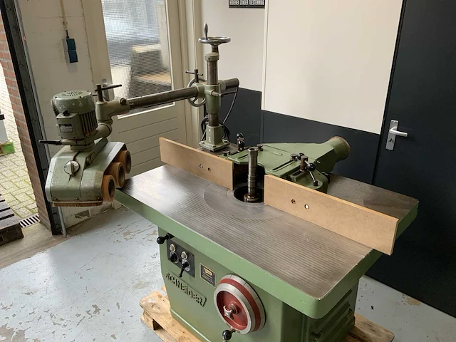 Schneider kantenfreesmachine - afbeelding 8 van  15