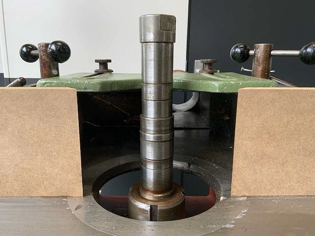Schneider kantenfreesmachine - afbeelding 10 van  15