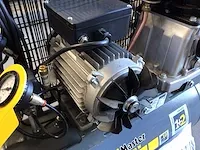 Schneider luchtcompressor - afbeelding 9 van  12