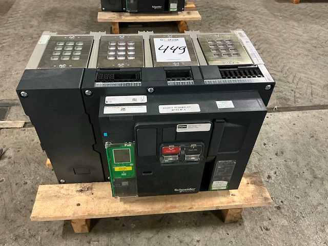 Schneider mtz2-12 h1 circuit breaker - afbeelding 1 van  5