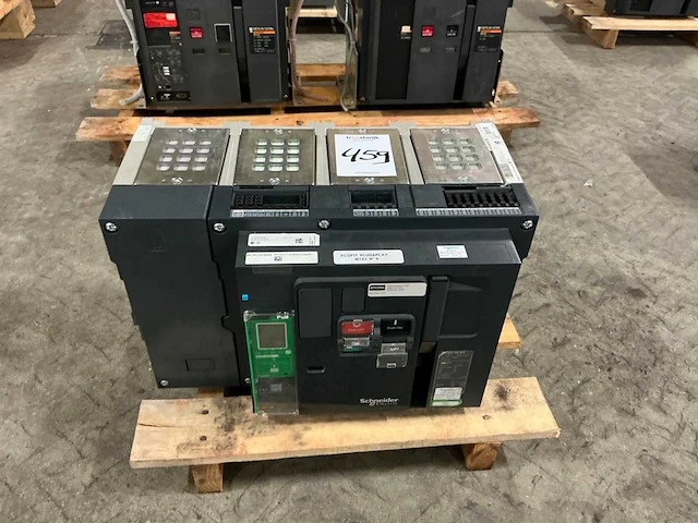 Schneider mtz2-16 h1 circuit breaker - afbeelding 1 van  5