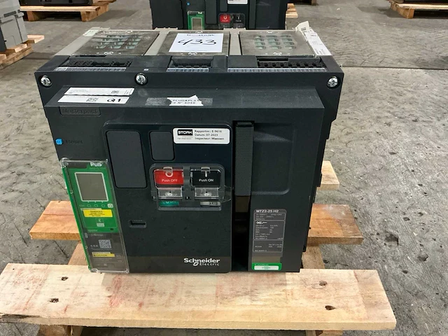 Schneider mtz2-25 circuit breaker - afbeelding 1 van  6