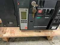 Schneider nw16 h1 circuit breaker - afbeelding 3 van  5