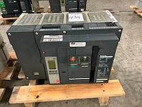 Schneider nw16 h2 circuit breaker - afbeelding 1 van  5