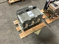 Schneider nw25 h2 circuit breaker - afbeelding 4 van  4