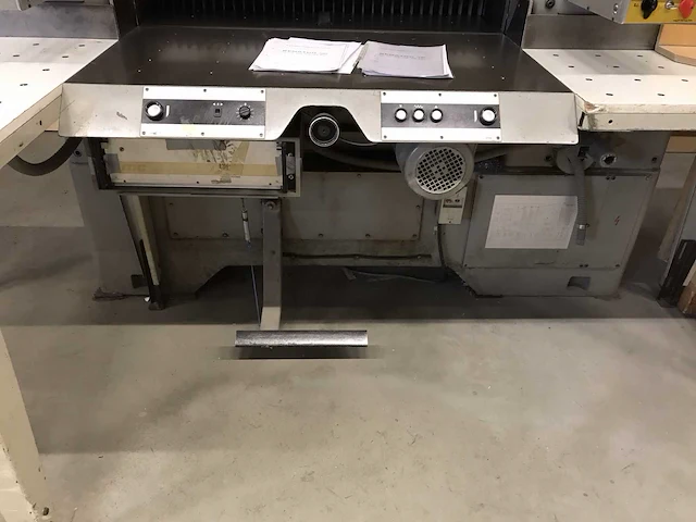 Schneider senator type 115 snij machine - afbeelding 13 van  17