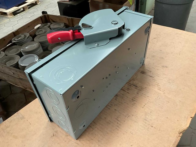 Schneider switch box - afbeelding 5 van  7