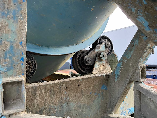 Schnitzel mi 362 oplegger betonmixer - afbeelding 35 van  36