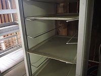 Scholl - afbeelding 4 van  5
