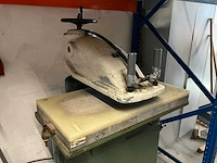 Schön zwenkarm stansmachine - afbeelding 4 van  8
