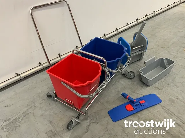 Schoonmaak servicewagen - afbeelding 2 van  3