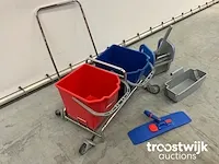 Schoonmaak servicewagen - afbeelding 2 van  3