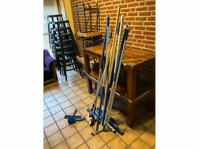 Schoonmaakartikelen (11x) - afbeelding 1 van  7