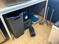 Schoonmaakartikelen - afbeelding 1 van  6