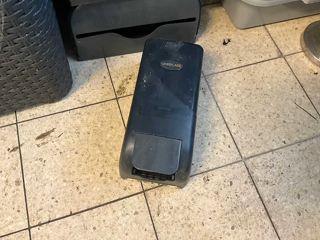Schoonmaakartikelen - afbeelding 4 van  6