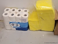 Schoonmaakartikelen/middelen o.a. schoonmaakdoekjes, toiletpapier, multi-reinigers & afvalbak - afbeelding 2 van  4