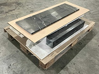 Schoorsteen monument - afbeelding 1 van  3