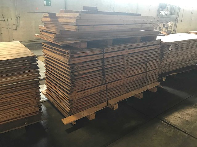 Schottenkeet binnenwand en deur (21x) - afbeelding 1 van  3