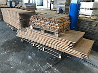 Schottenkeet plafondschotten en diverse balken (105x) - afbeelding 2 van  2