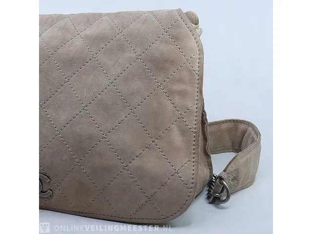 Schoudertas chanel, highlander messenger - afbeelding 19 van  25