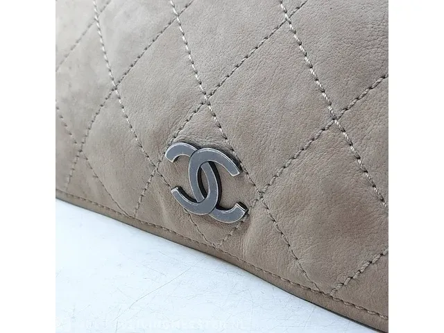 Schoudertas chanel, highlander messenger - afbeelding 23 van  25