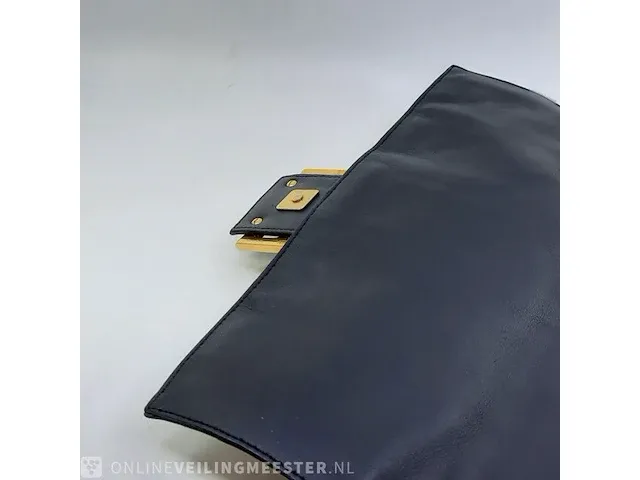 Schoudertas fendi, baquette big bag - afbeelding 2 van  12