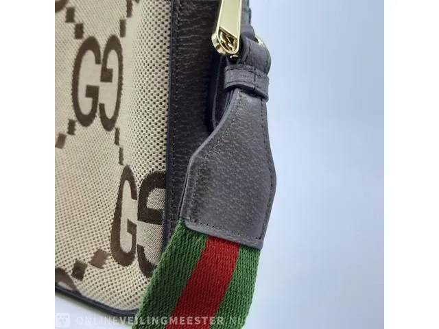Schoudertas gucci, gg supreme messenger crossbody - afbeelding 13 van  13