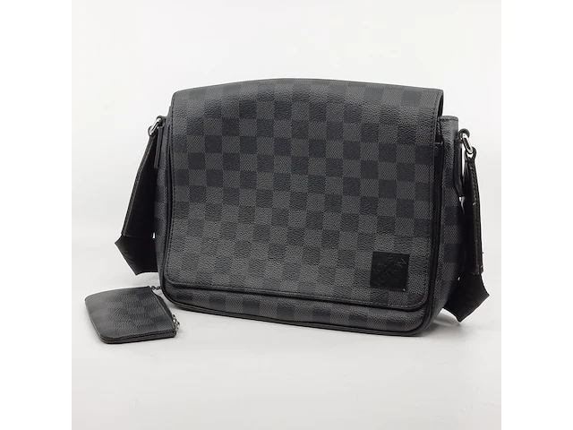 Schoudertas, louis vuitton, district pm messenger bag - afbeelding 1 van  15