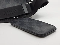 Schoudertas, louis vuitton, district pm messenger bag - afbeelding 15 van  15