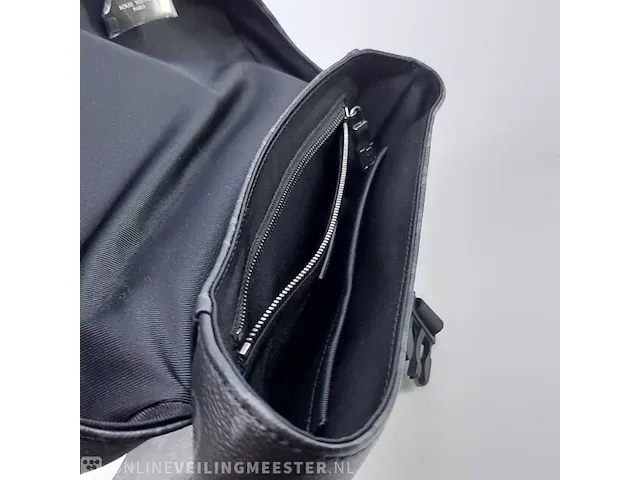 Schoudertas louis vuitton, messenger pm voyager - afbeelding 6 van  11