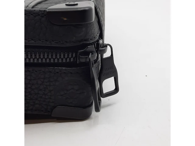 Schoudertas, louis vuitton, mini soft trunk black bag - afbeelding 3 van  13