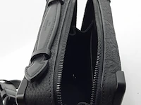 Schoudertas, louis vuitton, mini soft trunk black bag - afbeelding 4 van  13