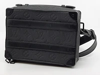 Schoudertas, louis vuitton, mini soft trunk black bag - afbeelding 1 van  13