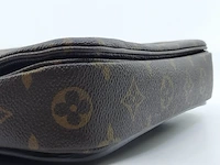 Schoudertas louis vuitton, pochette mentis - afbeelding 8 van  16